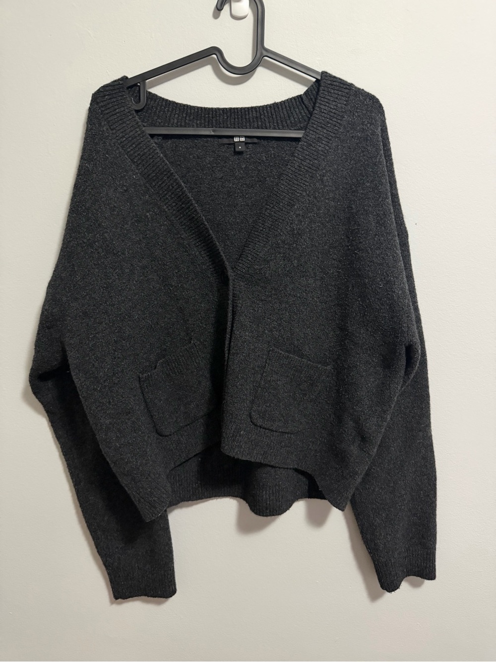 Dark Grey Uniqlo Soufflé Yarn V Neck Short Cardigan